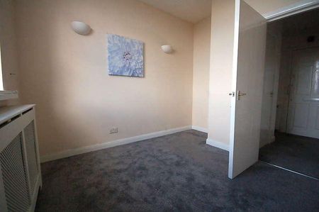 Manor Road, Woodley, SK6 - Photo 5