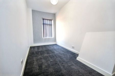 Battersby Street, Leigh - Photo 2