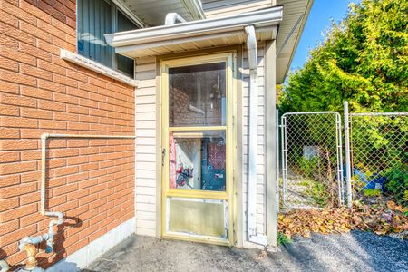 For Lease - 11 Queensbury Drive Unit# Basement, Hamilton, Ontario - Photo 5