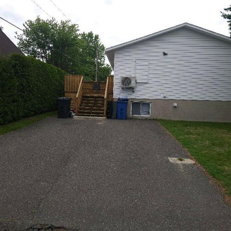 Sorel-Tracy 5 1/2 - Photo 3