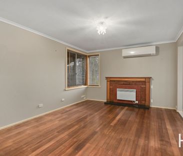 4 Hazelwood Parade, Ravenswood - Photo 2