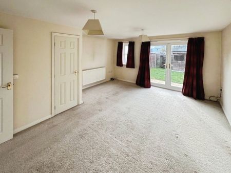 2 bedroom House To Let - Photo 3