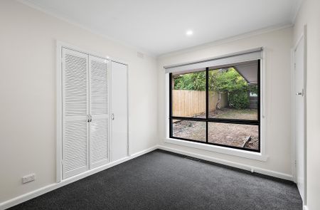 63 Manchester Road, Mooroolbark - Photo 2