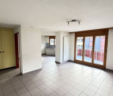 La quiétude d'un quartier résidentiel près des commerces - Photo 3