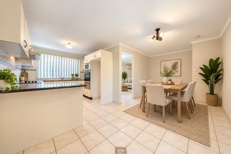 Well Presentd Family Home&excl; - Photo 3