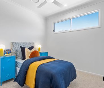 Luxury Townhouse in Prime Labrador Location - Photo 4