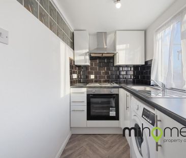 Studio to rent - Photo 6