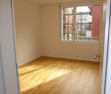 neuwertige 4.5 ZWG in Bern Brünnen - Photo 1