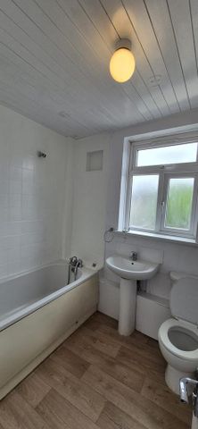 3 bedroom house to rent - Photo 4