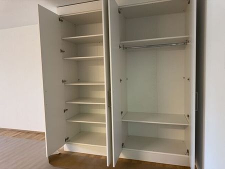 Appartement fraîchement rénové dans un endroit recherché à Lucerne - Photo 4