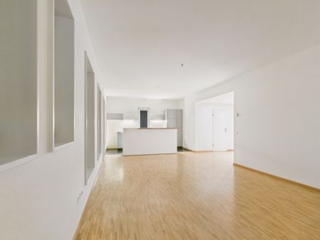 Generous 3.5-room apartment with balcony in Biel-Benken BL - Photo 4
