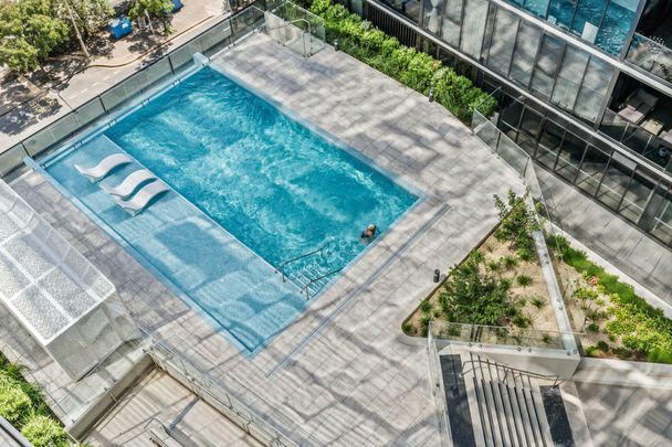 Grand Central Beauty - Photo 1