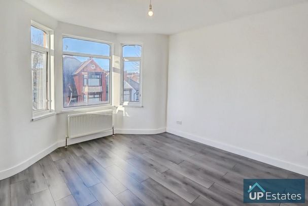 3 bedroom detached house to rent - Photo 1