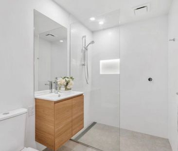 Stafford Heights - Photo 4