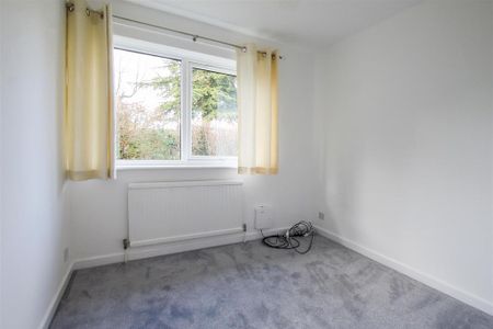 5 bedroom detached bungalow to rent - Photo 5