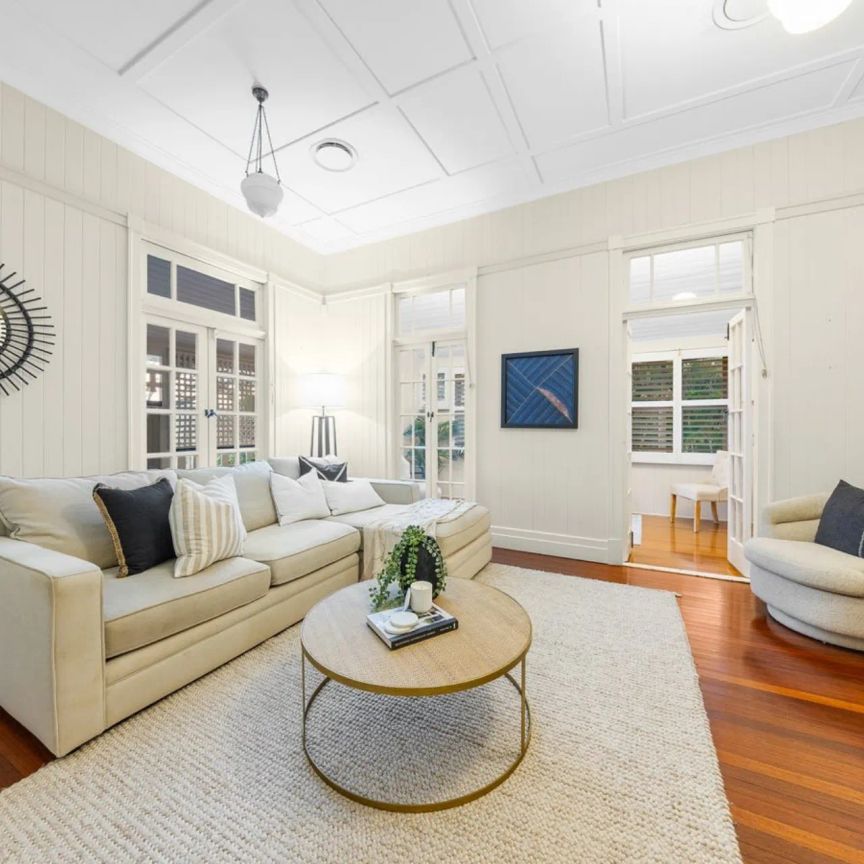 Grand Queenslander with Pool & Multiple Living Areas - Photo 1