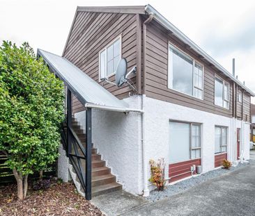 4B Earp Street, Johnsonville - Photo 3