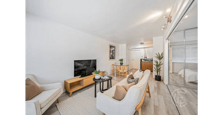 Lock-and-Leave Lifestyle in Prime Subiaco Location - Photo 2