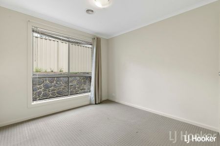 Fantastic 2 Bedroom Townhouse - Photo 2