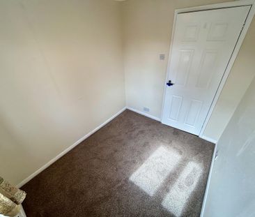2 bedroom maisonette to rent - Photo 5