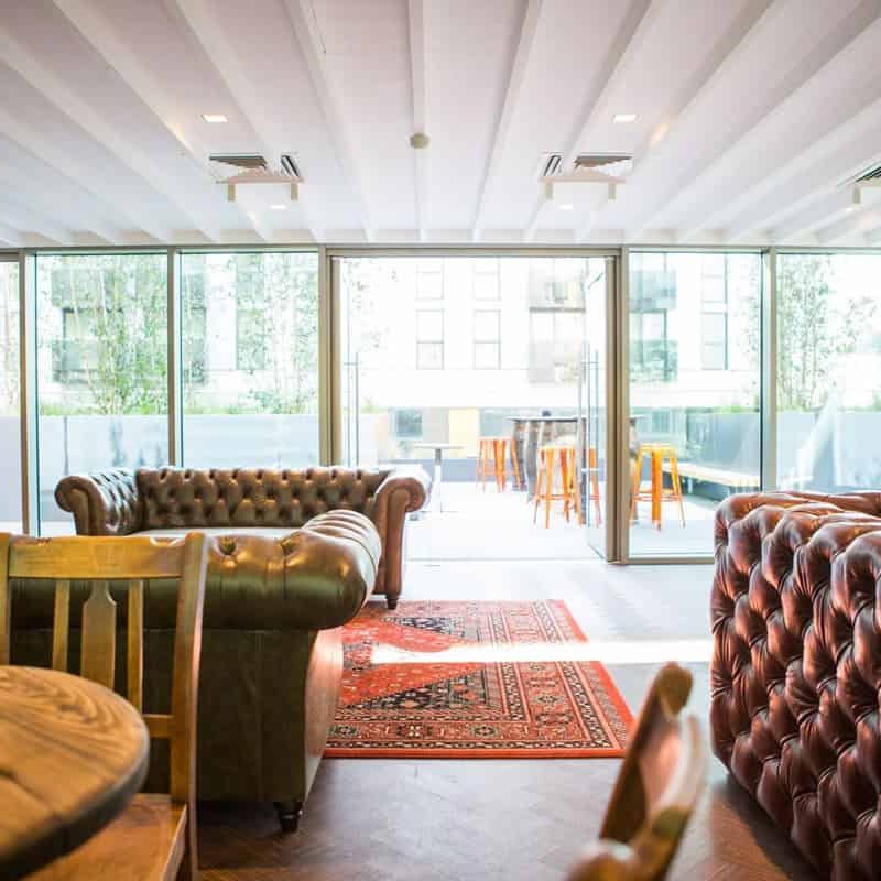 Platinum Studio - Photo 1