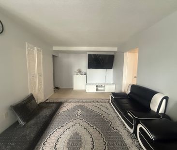 For Lease - 10 Edgecliff Golfway Unit# 909, Toronto, Ontario - Photo 5