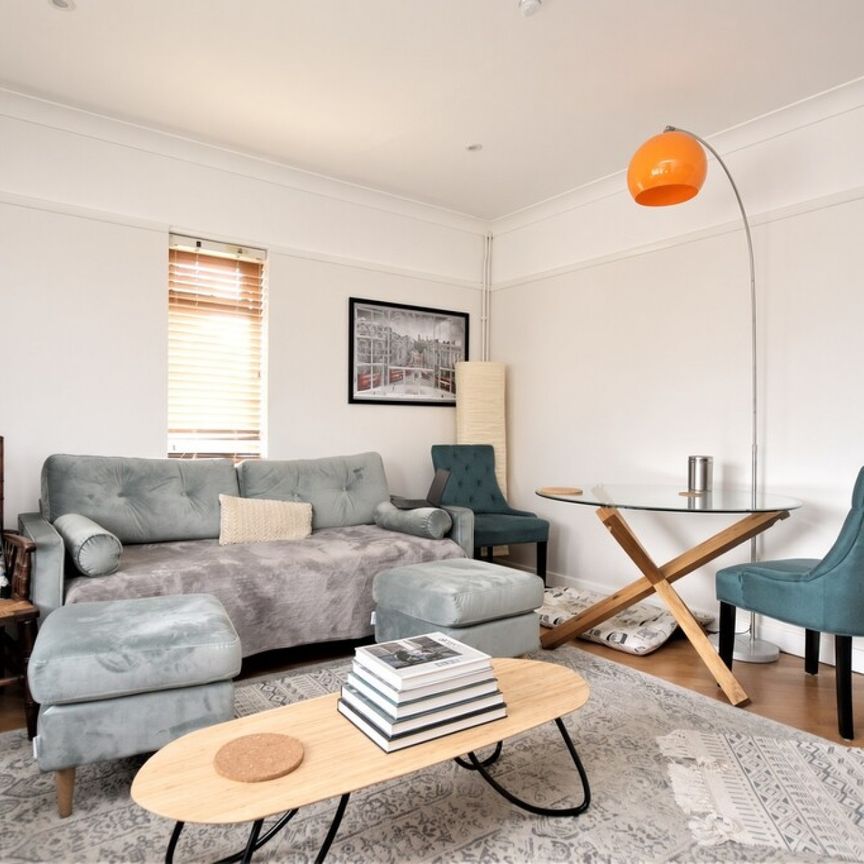 2 bedroom Maisonette to rent - Photo 1