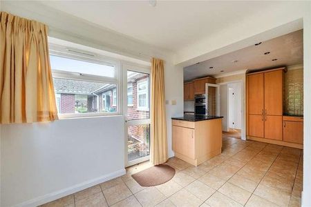 Pett Road, Stockbury, Sittingbourne, Kent, ME9 - Photo 5