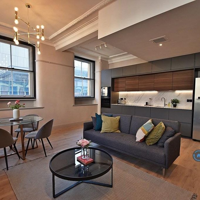 2 bedroom flat to rent - Photo 1