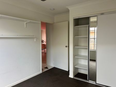 Redbank Plains - Photo 4