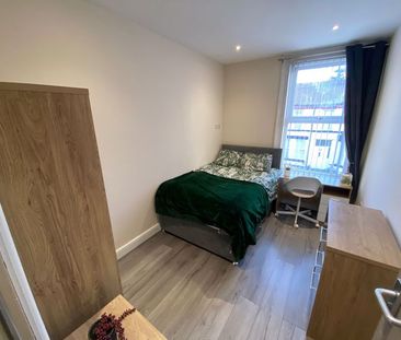 Hawarden Avenue, Liverpool - Photo 3