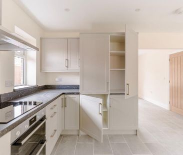 3 bedroom detached bungalow to rent - Photo 6