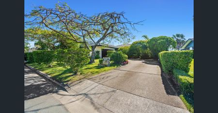 Exceptional North facing Waterfront Location - Photo 3