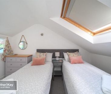 3 bedroom apartment to rent - Photo 6