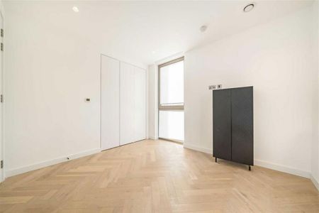 3 bedroom flat to rent - Photo 2