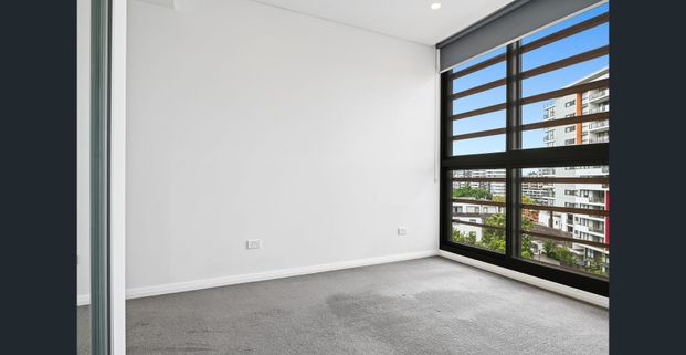 Two-bedroom available in Wolli Creek - Photo 1
