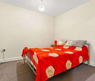 Hunters Court, Hunters Way, Leeds, LS15 - Photo 3