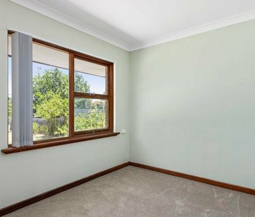 Spacious Family Home in the Heart of Gosnells - Photo 5