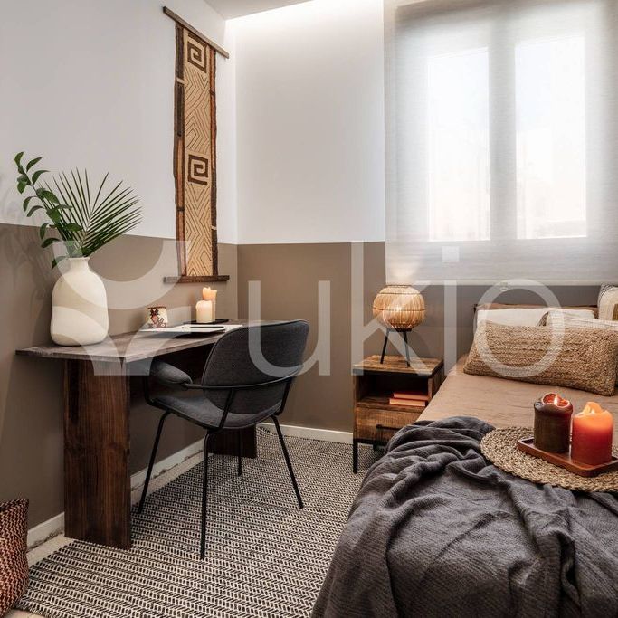 2 bedroom luxury Flat for rent in Madrid, Community of Madrid - Photo 1