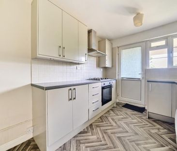 2 bedroom flat to rent - Photo 6