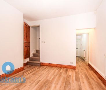 3 bed Mid Terraced House for Rent - Photo 3