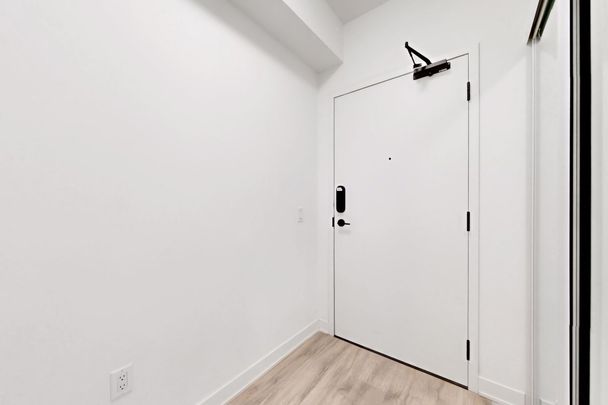 For Lease - 100 Dalhousie Street Unit# 3303, Toronto, Ontario - Photo 1
