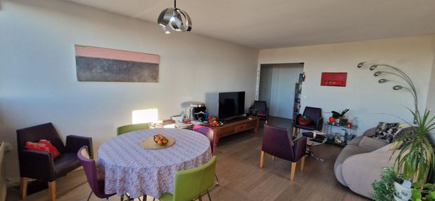 Location Appartement 3 pièces 66m² - Photo 1