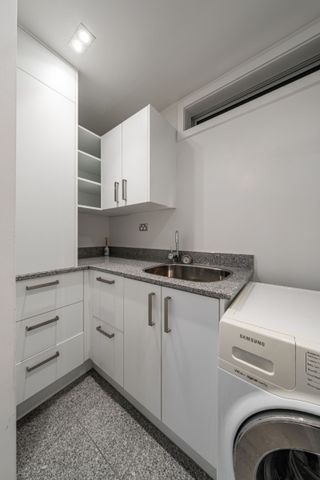 Architectural Masterpiece with Panoramic City & Harbour Views - Photo 5