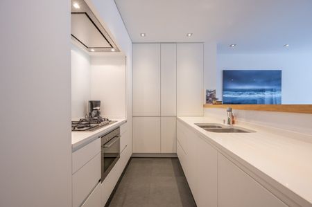 Prachtig appartement met luxe afwerking op het Lichttorenplein met lateraal zeezicht! - Photo 4