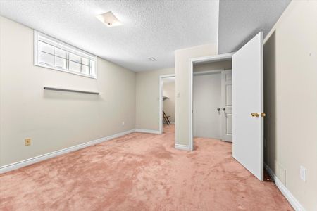 For Lease - 89 Risebrough Avenue, Toronto, Ontario - Photo 4