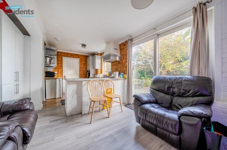 7 bedroom semi-detached house to rent - Photo 3