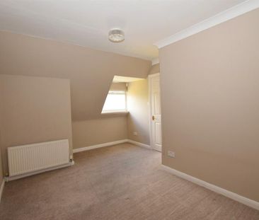4 bedroom detached house to rent - Photo 6