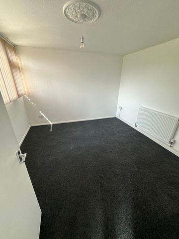 Roycroft Road, Filton - Photo 3