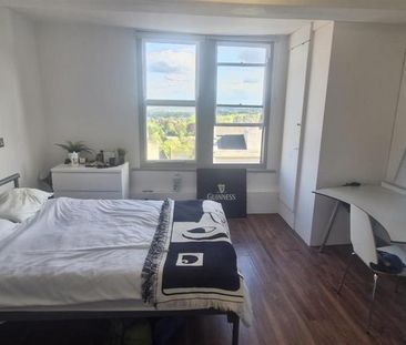 6 bedroom private hall to rent - Photo 1